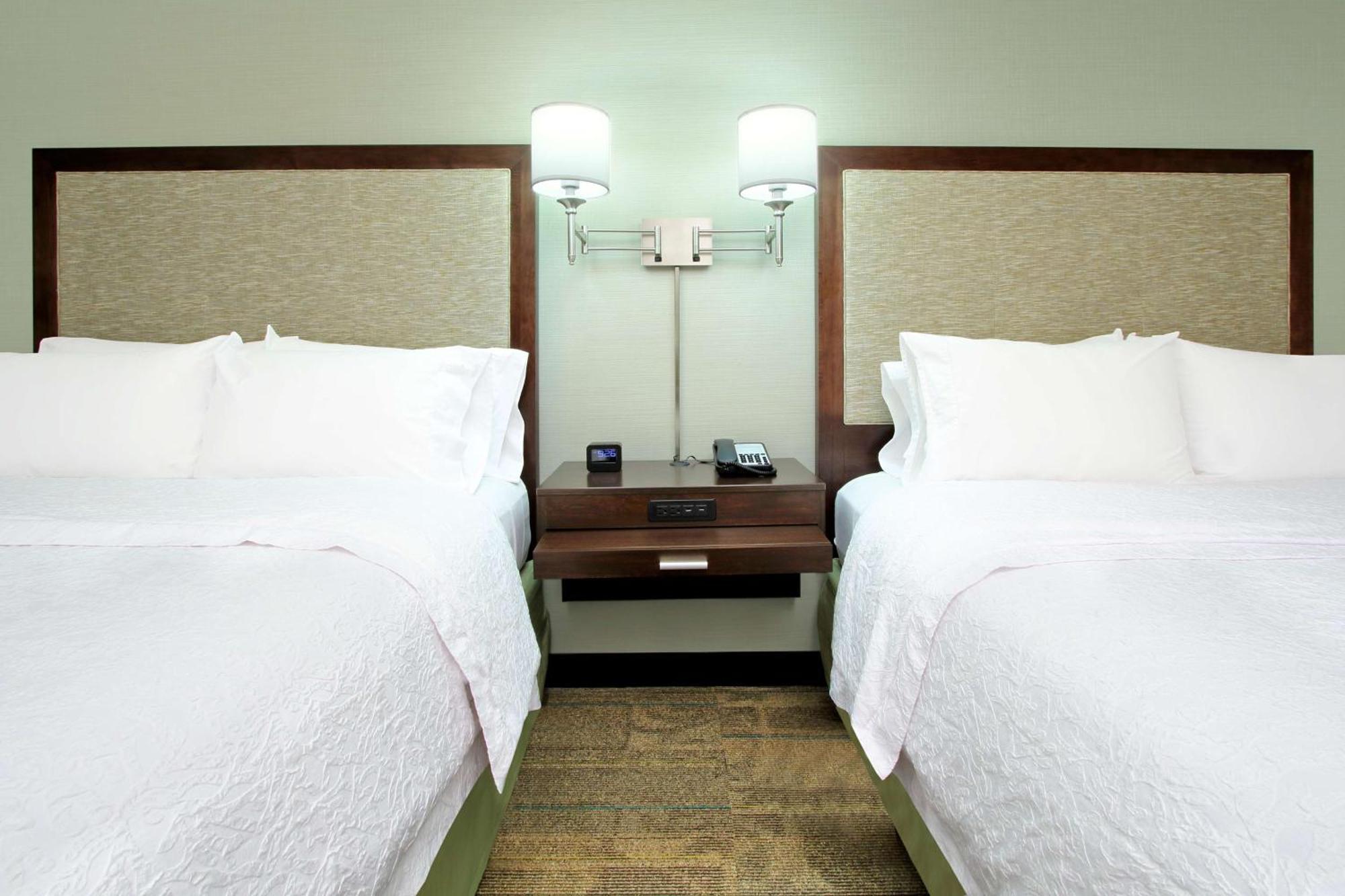 Room Two Queen Beds Non-Smoking,1285190677:JPEG